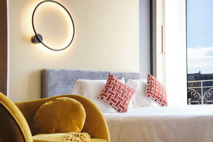 Room 21 of 100