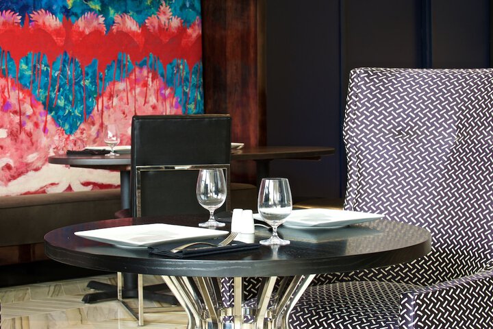 Dining 75 of 108
