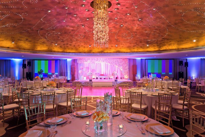 Ballroom/Hall 228 of 251