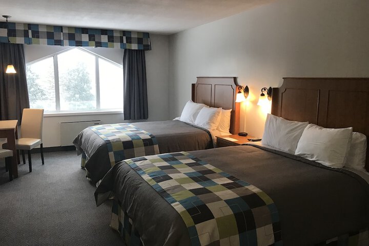 Standard Double Room (5 of 5)