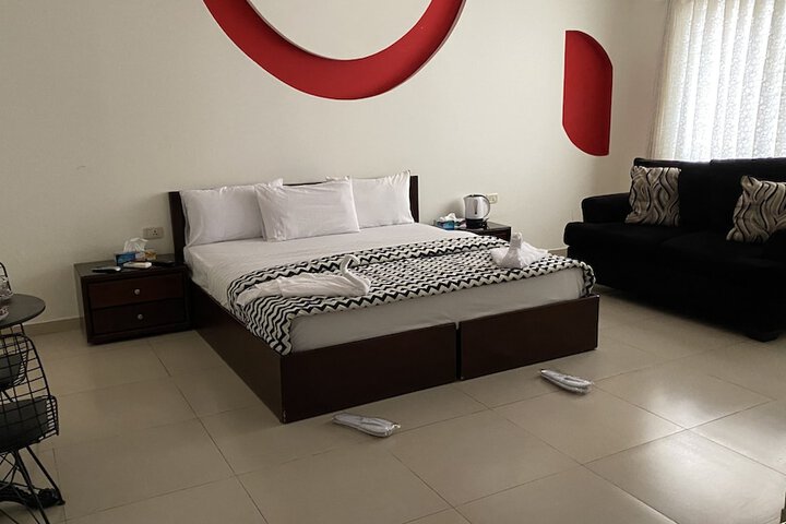 Room 13 of 46