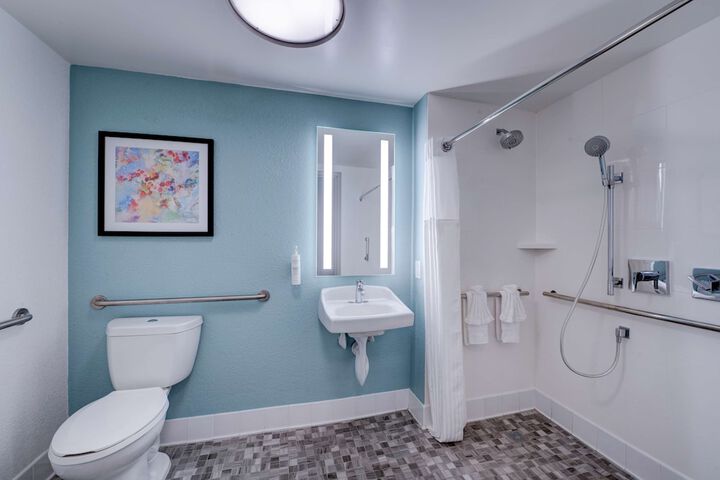Bathroom shower
