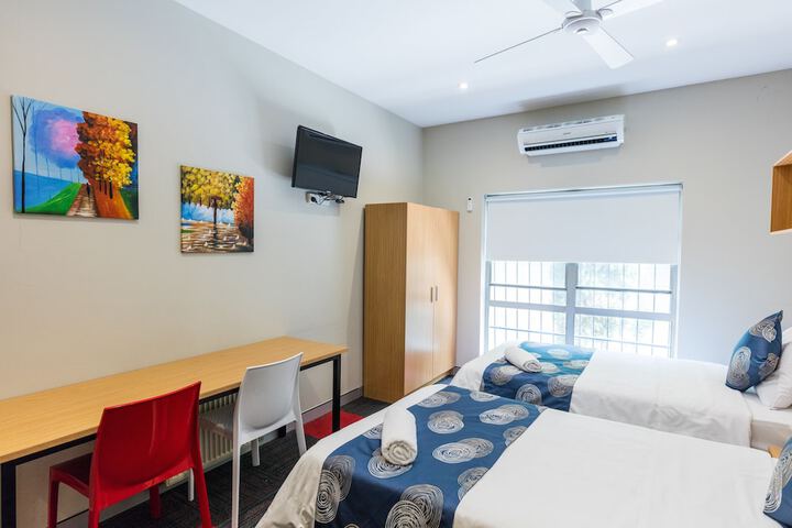 Room 265 of 288