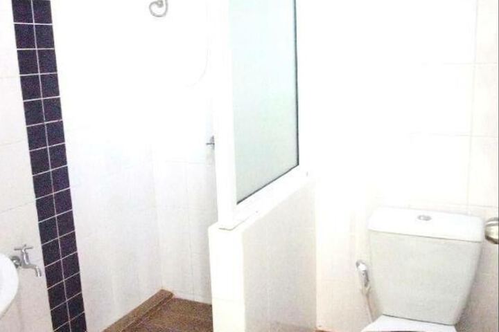 Room 47 of 69