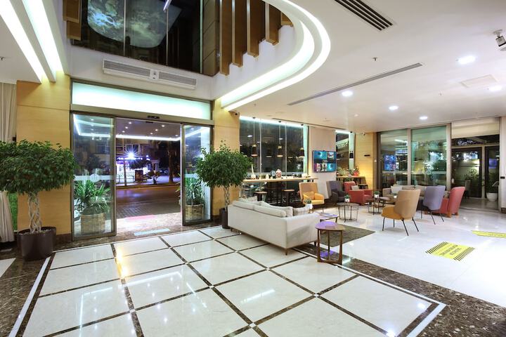 Lobby Photos
