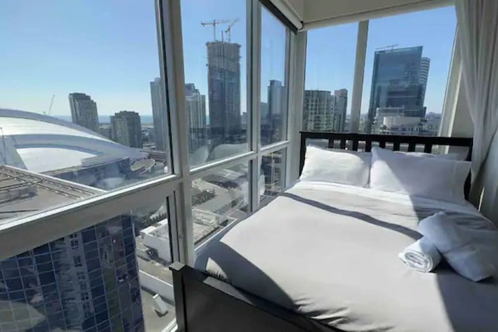 Room 6 of 78