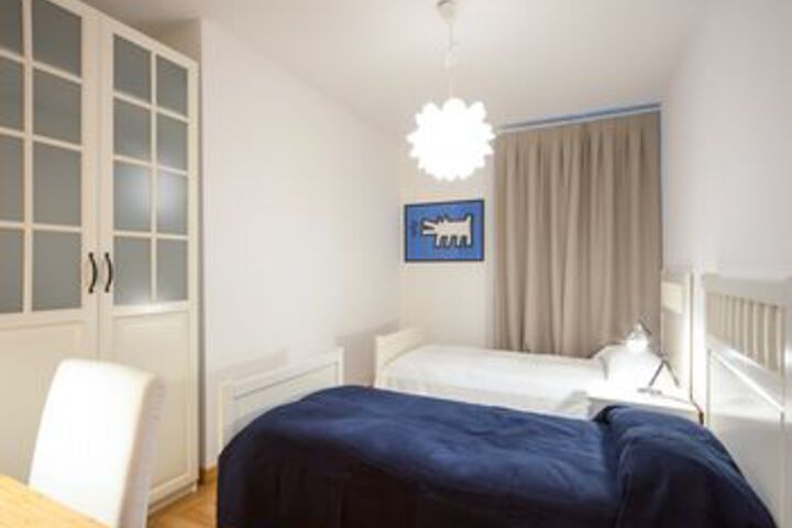 Room 4 of 23