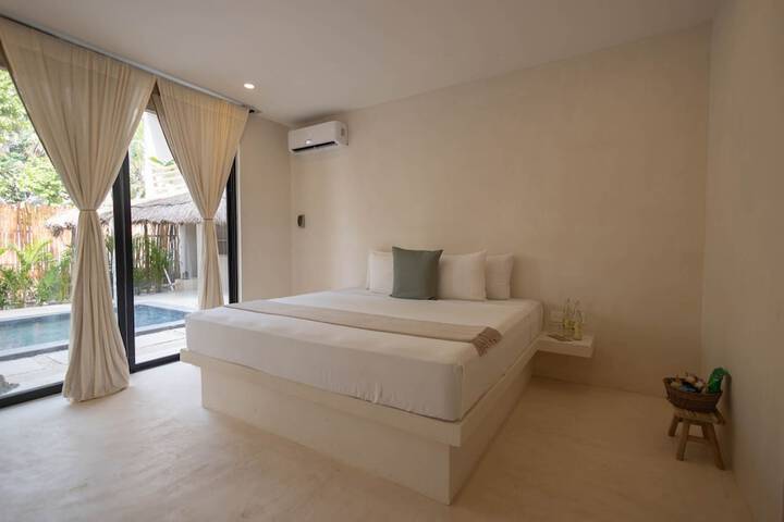 Room 46 of 75