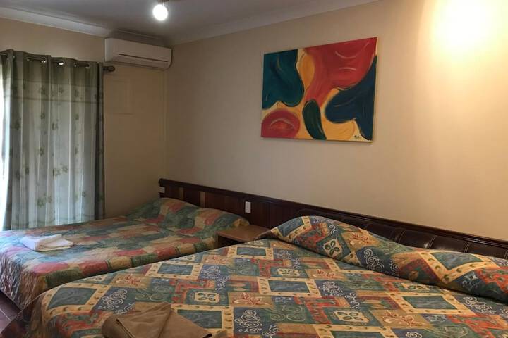 Room 11 of 23