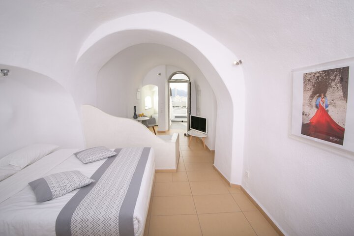 Room 10 of 52