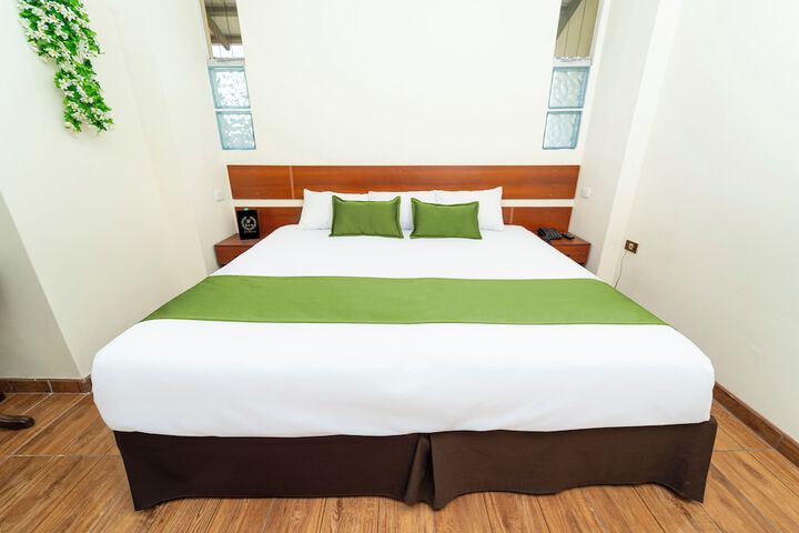 Room 20 of 37