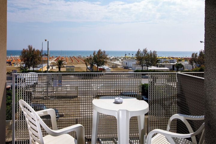 Terrace/Patio 93 of 95