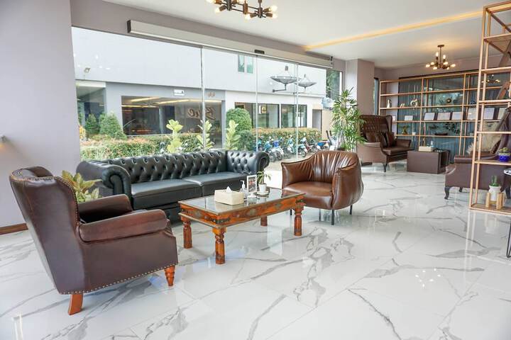 Hotel Interior 13 of 336