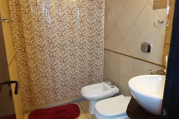 Room 8 of 20