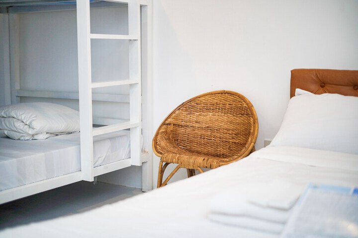 Room 6 of 21