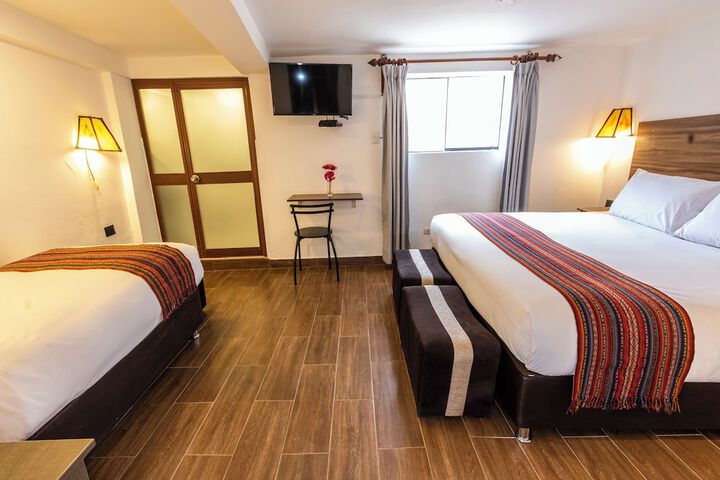 Room 12 of 43