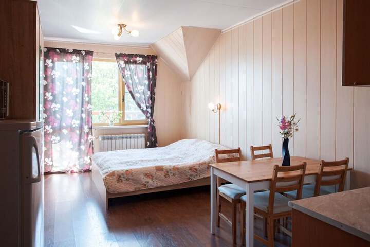 Room 16 of 111
