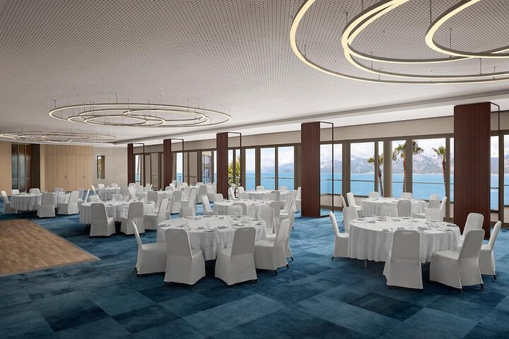 Ballroom/Hall 255 of 331