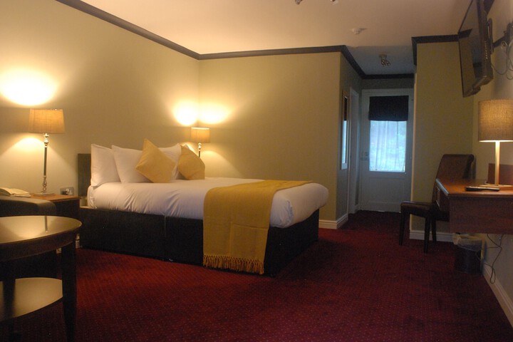 Room 9 of 45