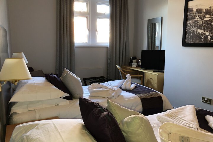 Room 12 of 88