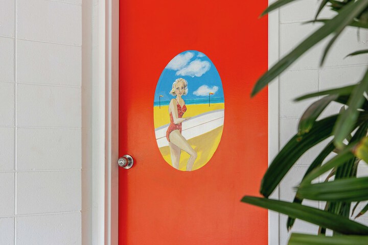 Room 3 of 47