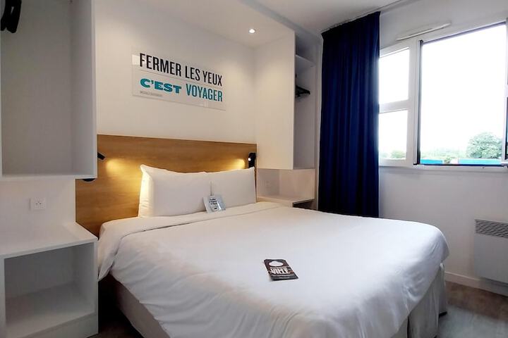 Room 34 of 75