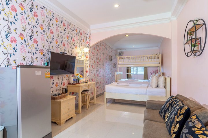 Room 130 of 289