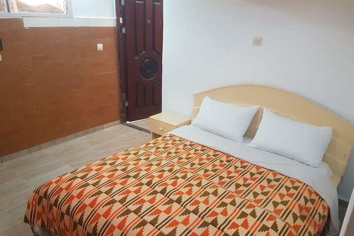 Room 30 of 130