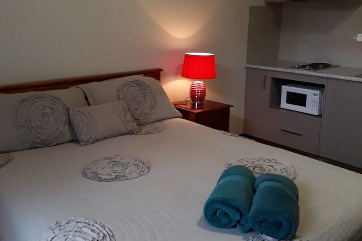 Room 6 of 62