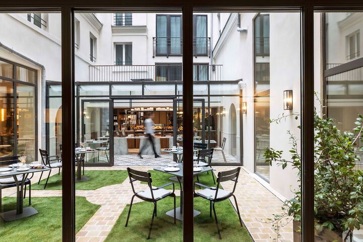 Terrace/Patio 101 of 103