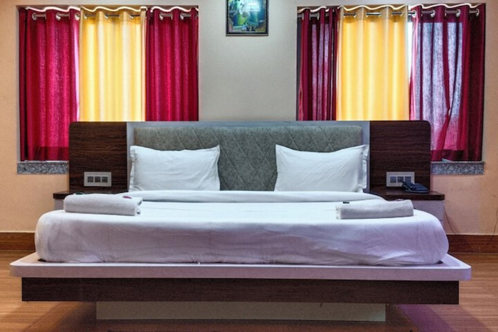 Room 13 of 31