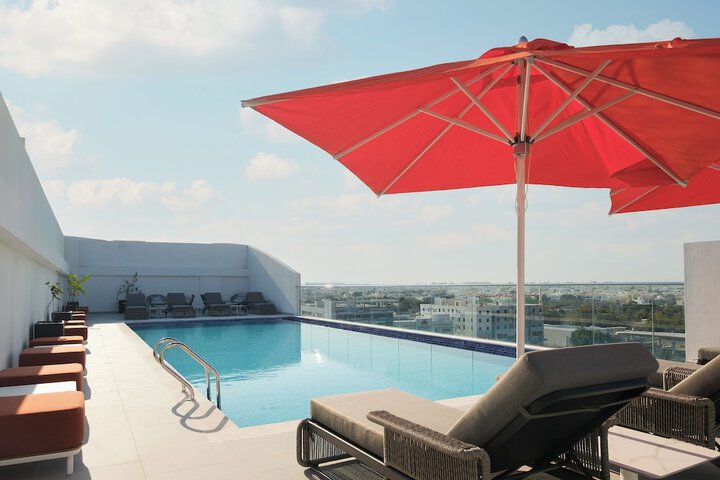 Pool 23 of 34
