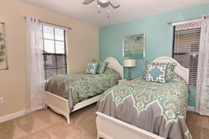 Room 109 of 380