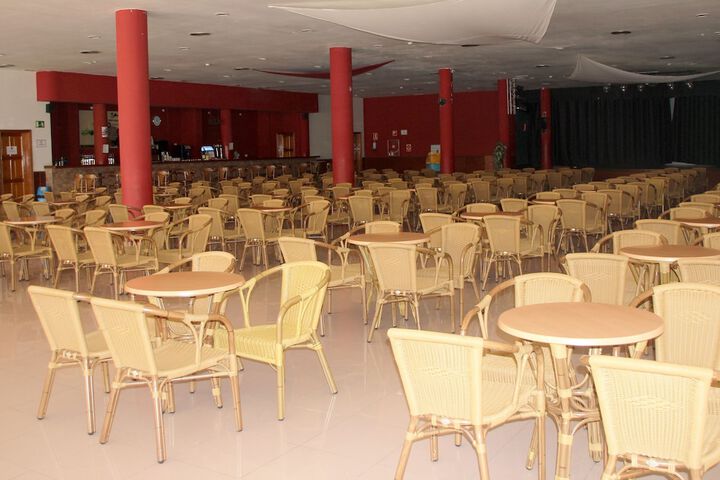 Hotel Lounge