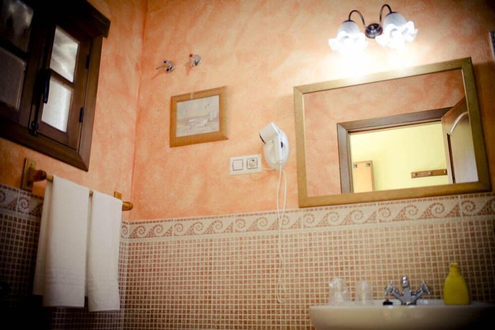 Room 18 of 44