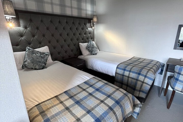 Room 34 of 54