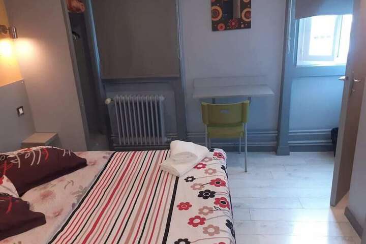 Room 4 of 47
