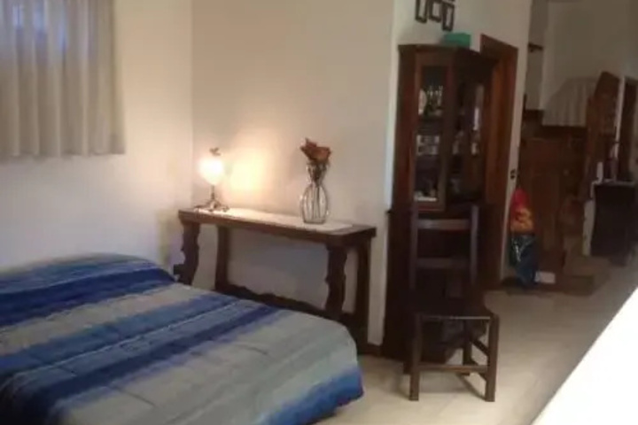 Room 2 of 14