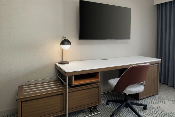 Room 8 of 64