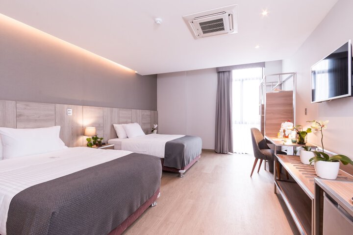Room 14 of 41