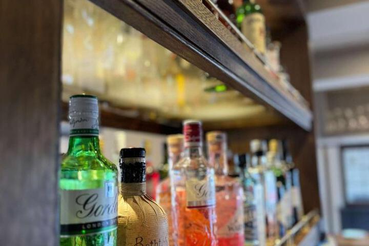Bar/lounge