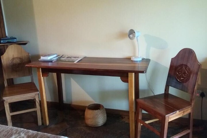 Room 5 of 64