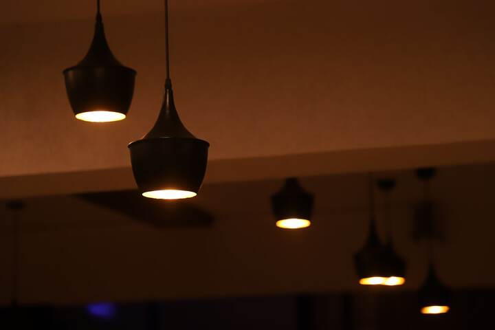 Dining 33 of 67