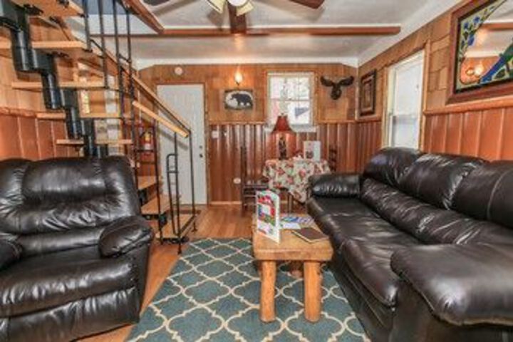 A Honeymooners Hideaway in Big Bear Lake, CA
