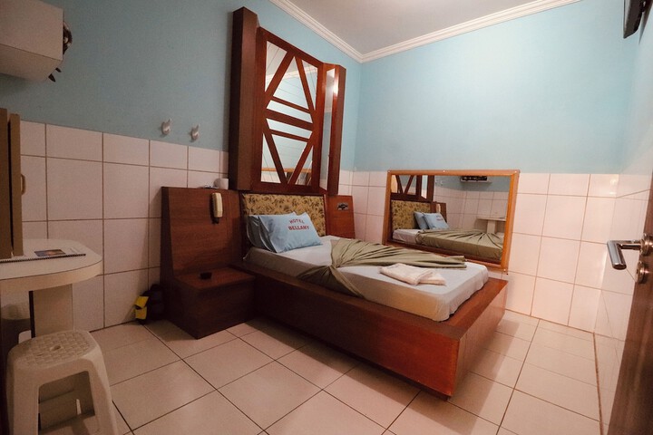 Room 48 of 70
