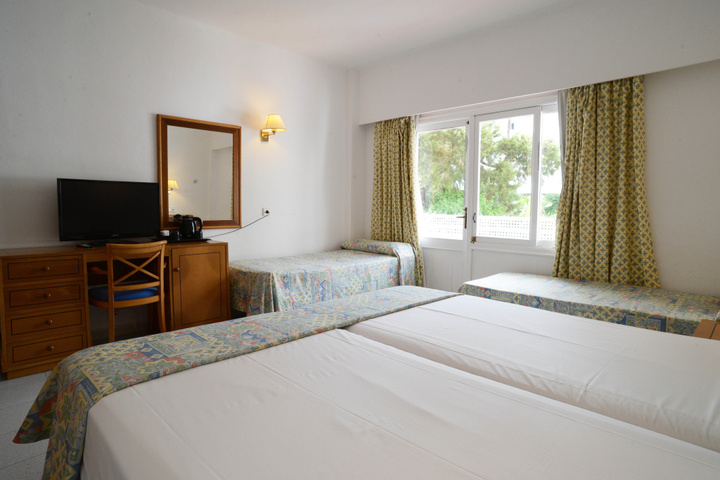 Room 20 of 48
