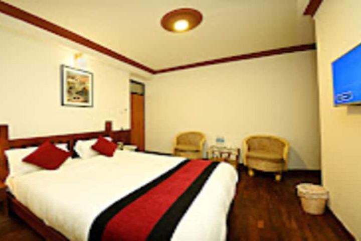Room 3 of 13