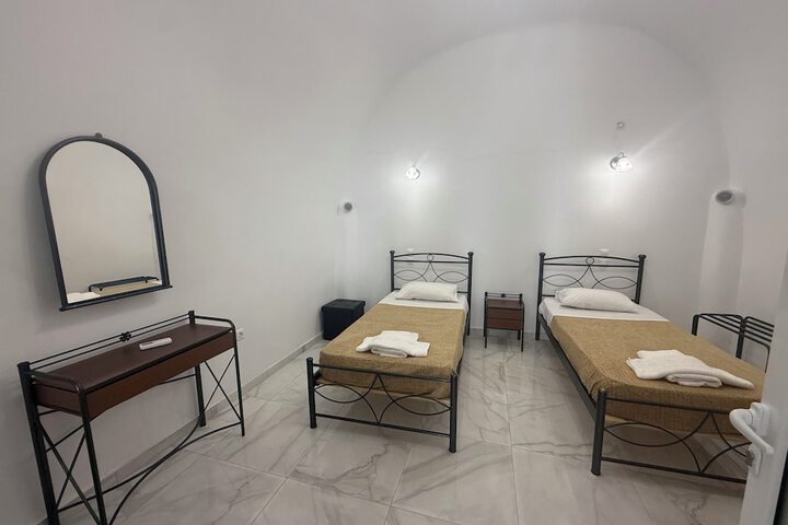 Room 40 of 74