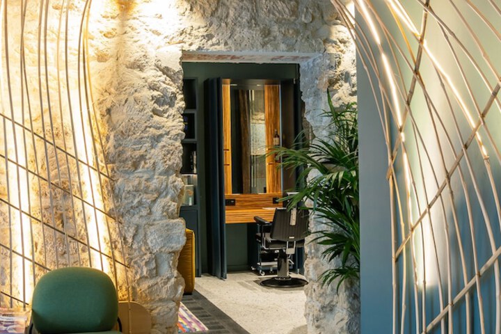 Hotel 3 of 64