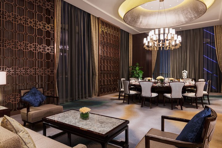 Dining Photos